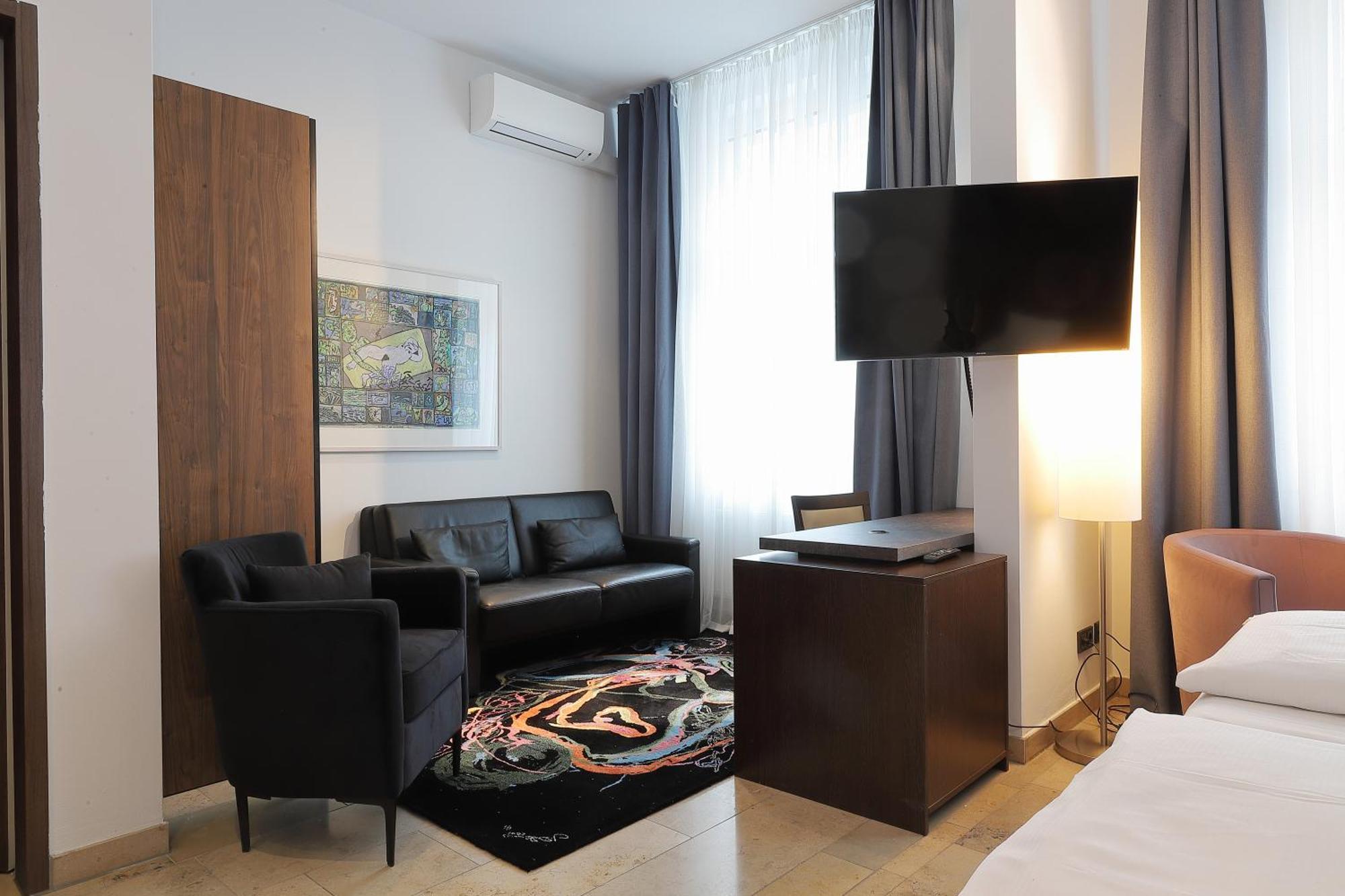 Devin Art Hotel Дюссельдорф Екстер'єр фото