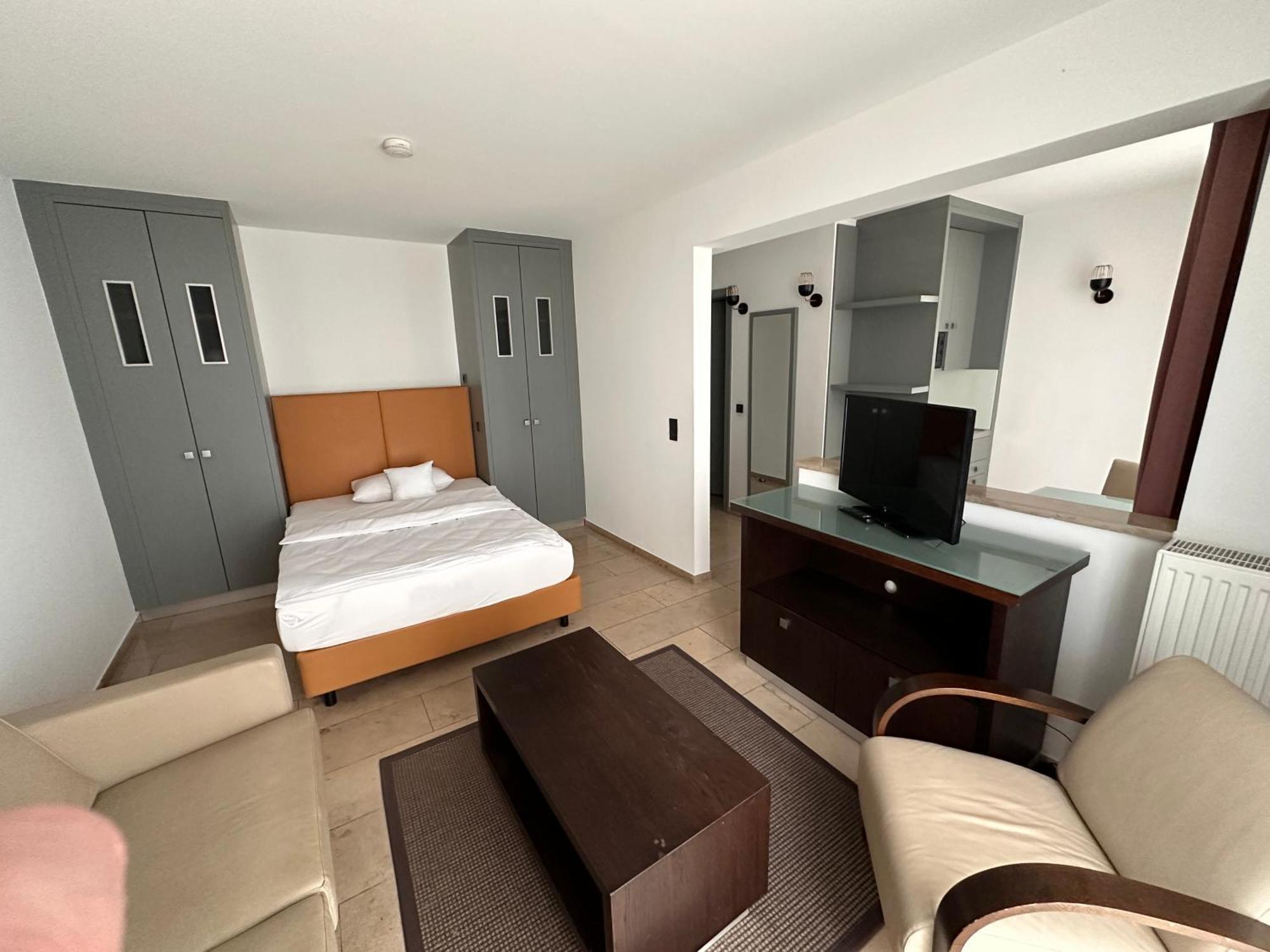 Devin Art Hotel Дюссельдорф Екстер'єр фото